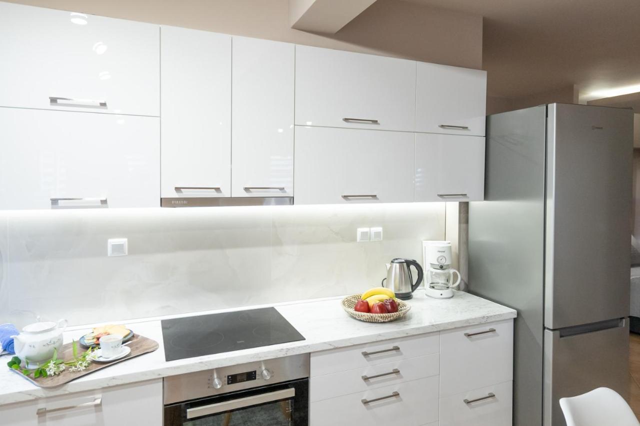 Panorama Luxury With Garden 2